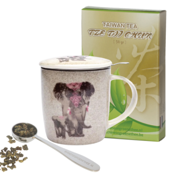 Cadeau-idee 2: Theebeker Olifant + 50 gram thee + maatlepel